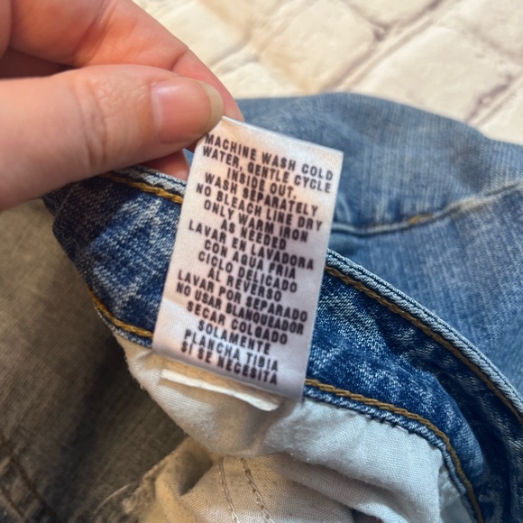 L.E.I. Flared Denim - Picture 5 of 8